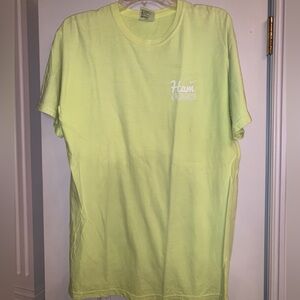 Neon yellow Ham Orchards graphic T-shirt. Size: M